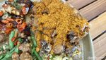 Betah Nongkrong sambil Menikmati Iga Bakar Ambyar di Resto Hidden Gem Ini