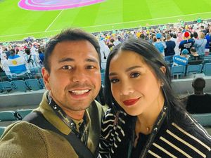 7 Foto Nagita Slavina Nonton Piala Dunia di Qatar, Penampilannya Ramai Dipuji