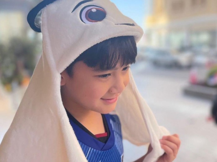 Potret Rafathar Nonton Piala Dunia di Qatar
