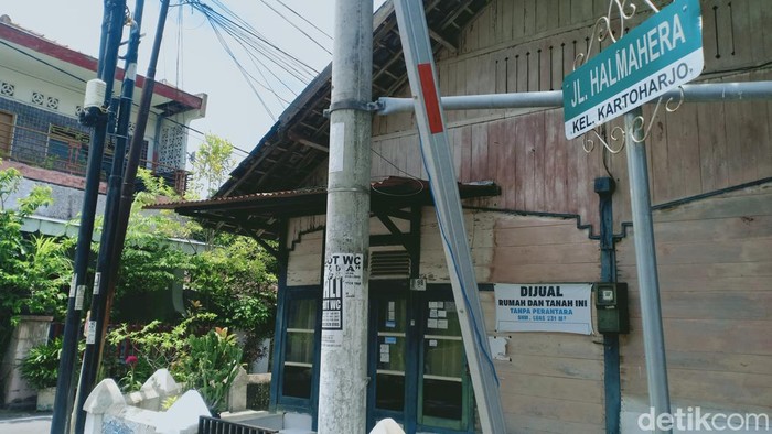 Rumah Pencipta Hymne Guru di Madiun yang tengah dijual dan belum laku