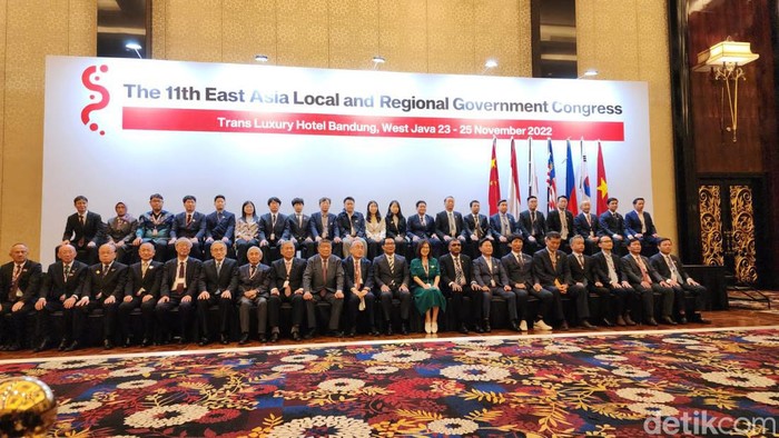Sejumlah kepala daerah dari negara Asia Timur resmi menjalin kesepakatan dalam agenda kongres di Kota Bandung, Jawa Barat