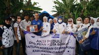 Dalam kegiatan hari ini, Eddy didampingi oleh Istri Sawitri Soeparno yang juga Majelis Pakar Perempuan Amanat Nasional (PUAN).