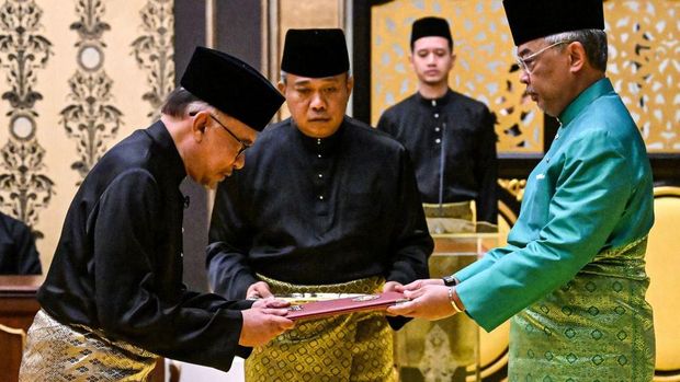 Siapa PM Baru Malaysia? Ini Profil Anwar Ibrahim PM ke-10 Malaysia