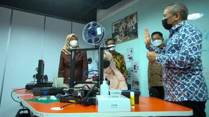 Tingkatkan SDM, BI Institute Gandeng Sampoerna University Bank Indonesia Institute dan Sampoerna University menjalin kerjasama untuk menciptakan sumber daya manusia unggul di bidang kebanksentralan.