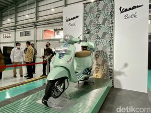 Vespa Batik Made In Cikarang Dijual Rp 77 Juta