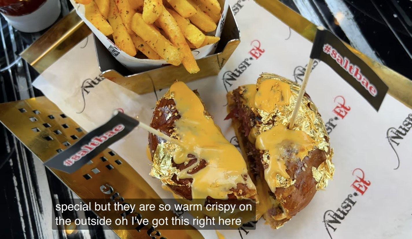 YouTuber coba restoran Salt Bae, makan steak hingga burger habiskan Rp 13 juta