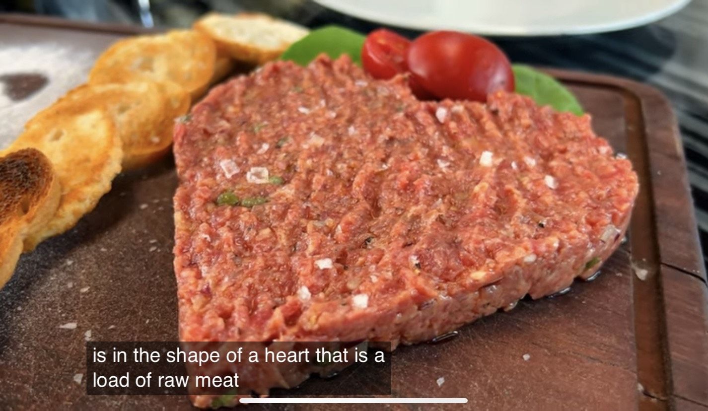 YouTuber coba restoran Salt Bae, makan steak hingga burger habiskan Rp 13 juta