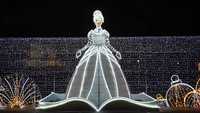 Bahkan ada dekorasi putri kerajaan lengkap dengan gaun yang indah.