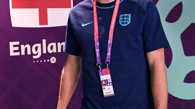 Gaya Harry Kane, Kapten Inggris yang Jadi Sorotan Pakai Rolex Pelangi Rp 9 M
