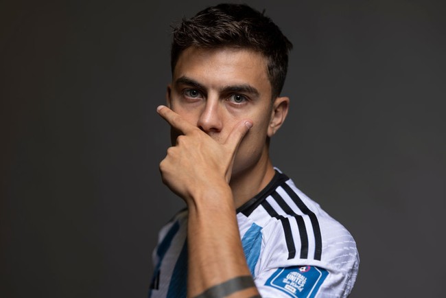 Selain Messi, Argentina memiliki bintang andalan dalam tim nasionalnya. Adalah Paulo Dybala yang dikenal sebagai penyerang berkemampuan luar biasa. (Hector Vivas/Getty Images)