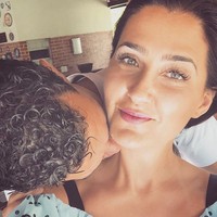 Pekerjaan Ana Sofia pun bikin kagum. Dia adalah seorang dokter yang bekerja di rumah sakit dan memiliki klinik kesehatan sendiri. Foto: dok. Instagram/@asofiamoreira3