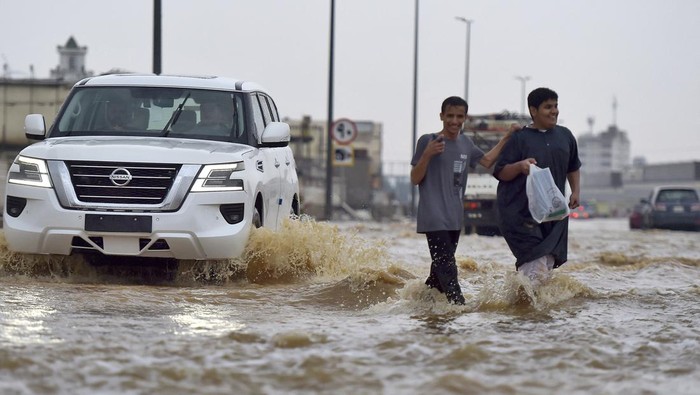 Banjir di Jeddah Arab Saudi: Penyebab, Jumlah Korban, Kondisi Terkini