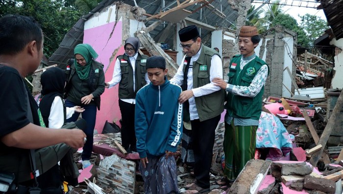 Lazisnu PBNU kembali menyalurkan bantuan kepada warga terdampak gempa bumi di Kabupaten Cianjur, Jawa Barat, Jumat (25/11/2022). Ini potretnya.