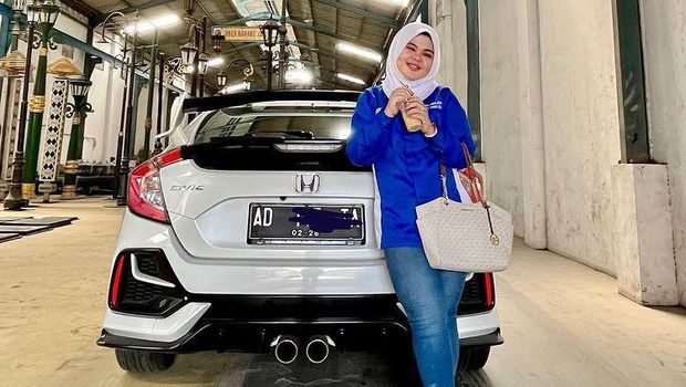 Bos cor logam korban tewas kecelakaan di Tol Boyolali, Mega Puspita semasa hidup. Foto diunggah pada Jumat (25/11/2022).