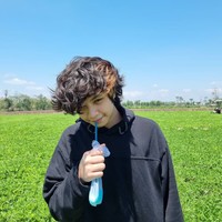 Cannavaro sendiri tampak cukup aktif di akun Instagramnya. Hingga saat ini dirinya bahkan sudah berhasi mengumpulkan lebih dari 25,9 ribu pengikut. Foto: Instagram