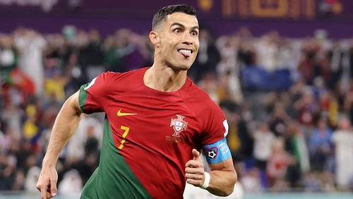 DOHA, QATAR - NOVEMBER 24: Cristiano Ronaldo of Portugal celebrates after scoring their teams first goal via a penalty during the FIFA World Cup Qatar 2022 Group H match between Portugal and Ghana at Stadium 974 on November 24, 2022 in Doha, Qatar. (Photo by Clive Brunskill/Getty Images)