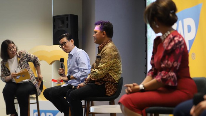 Digitalisasi Sebagai Solusi Mencapai Keberlanjutan Industri Digitalisasi Sebagai Solusi Mencapai Keberlanjutan Industri