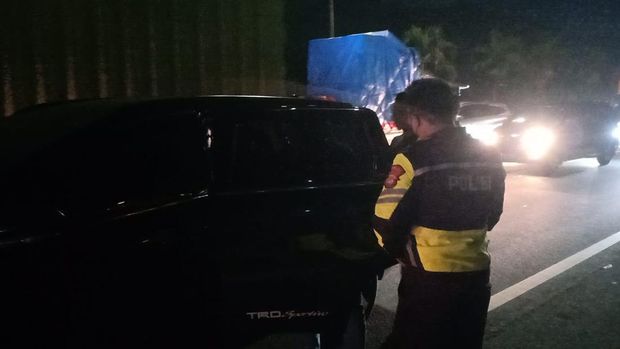 DPO Bareskrim, Giki Argadiaksa ditangkap di Tol JORR saat bersama istri. (Foto: Dok. Istimewa)