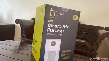 Sementara ini adalah Smart Air Purifier besutan IT. Foto: Agus Tri Haryanto/detikINET
