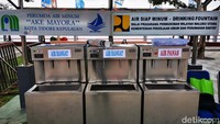 Keran siap minum ini disediakan di beberapa titik di kawasan Pantai Tugulufa, Kota Tidore, Maluku Utara. Pengunjung bisa menikmati ini secara gratis. 