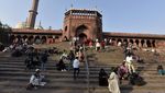 Masjid Jama di India Larang Perempuan Datang Sendirian