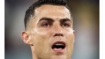 Sebelum laga semalam dimulai, Ronaldo tampak emosional, mungkin karena merasa ini akan menjadi Piala Dunia terakhirnya. Foto: Twitter