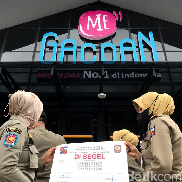 Mie Gacoan Bogor disegel Satpol PP karena tidak memiliki izin operasional