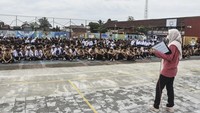 Pemerintah Provinsi Jawa Barat melalui Dinas Kesehatan Kabupaten Ciamis memberikan edukasi kepada pelajar di setiap sekolah se-Ciamis tentang bahaya merokok dari Dana Bagi Hasil Cukai Hasil Tembakau (DBHCHT).