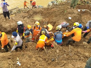 Detik-detik Penemuan 17 Korban Gempa Cianjur di Hari Kelima Pencarian