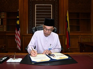 5 Gebrakan Anwar Ibrahim Usai Dilantik Jadi PM Malaysia