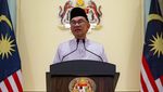 PM Malaysia Anwar Ibrahim Mulai Ngantor di Putrajaya