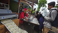Razia tersebut sebenarnya digelar untuk meningkatkan kesadaran warga membayar PKB sekaligus mendongkrak pendapatan daerah.