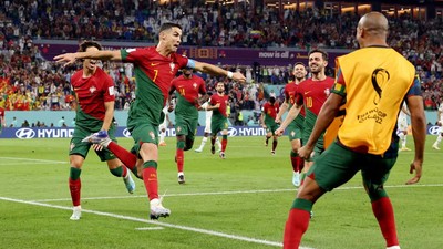 Ronaldo Cetak Gol, Portugal Kalahkan Ghana 3-2