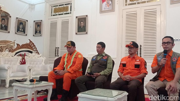 Tim tanggap darurat bencana gempa Cianjur menggelar jumat pers di Pendopo Bupati Cianjur