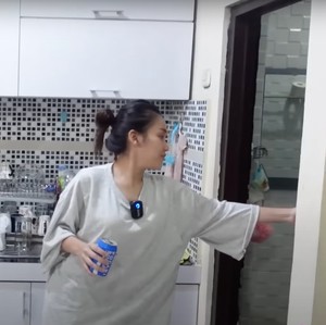 8 Foto Toilet Unik di Rumah Ayu Ting Ting, Desainnya Bikin Melongo Bingung