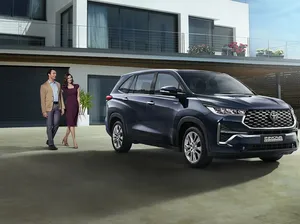 Innova Zenix Versi Murah Bakal Diluncurkan, Gantikan Innova Reborn di India