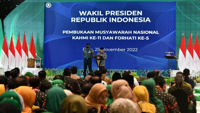 Wapres Maruf Amin membuka Munas ke-11 KAHMI