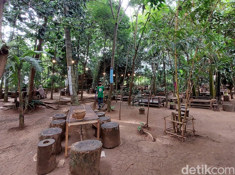 Warung Tuman di Tangerang Selatan
