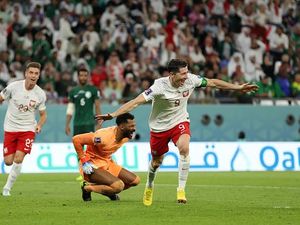 Bungkam Arab Saudi 2-0, Gol Lewandowski Pertegas Kemenangan Polandia