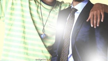 Nah kalau Will Smith sendiri tak terlihat bedanya ya, baik saat muda ataupun sekarang. Foto: (Bored Panda)