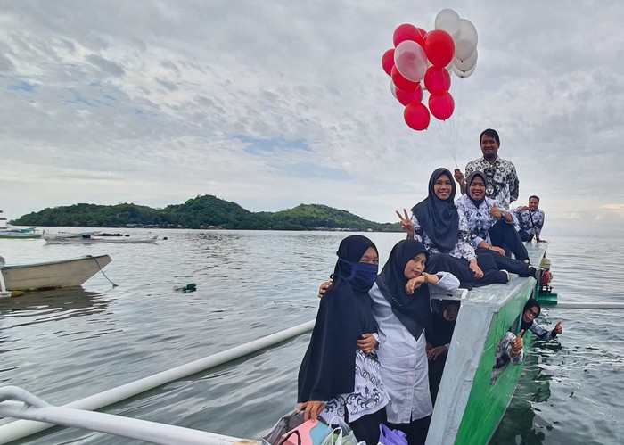 Guru di Sulawesi Barat Andi Maryam
