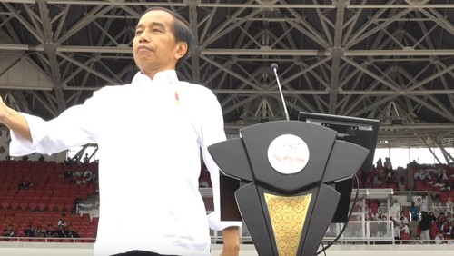 Jokowi meminta masyarakat Indonesia terus percaya diri dan optimistis. Dia membagi cerita saat bertemu dengan pemimpin dunia dalam KTT G20 yang digelar di Bali beberapa waktu lalu. (Screenshot YouTube Nusantara Bersatu)