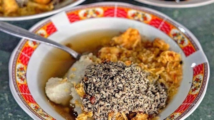 Kuliner Lontong kupang & Rawon cijantung