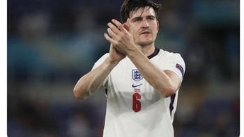 Harry Maguire banyak dipuji karena solid di pertahanan Inggris. Dia memenangkan hampir semuanya, tulis akun ini. Foto: Twitter