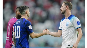 Akun resmi timnas Amerika Serikat menyebut bahwa dengan hasil imbang, kedua negara sama-sama menerima bahwa sepakbola bisa disebut sebagai football ataupun soccer. Foto: Twitter