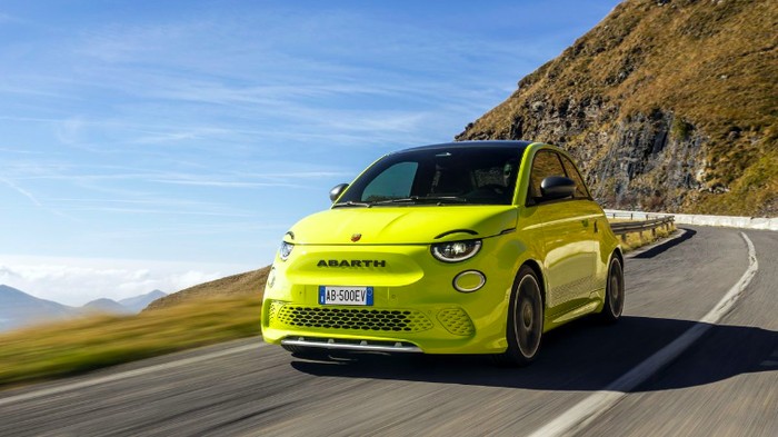 New Abarth 500e