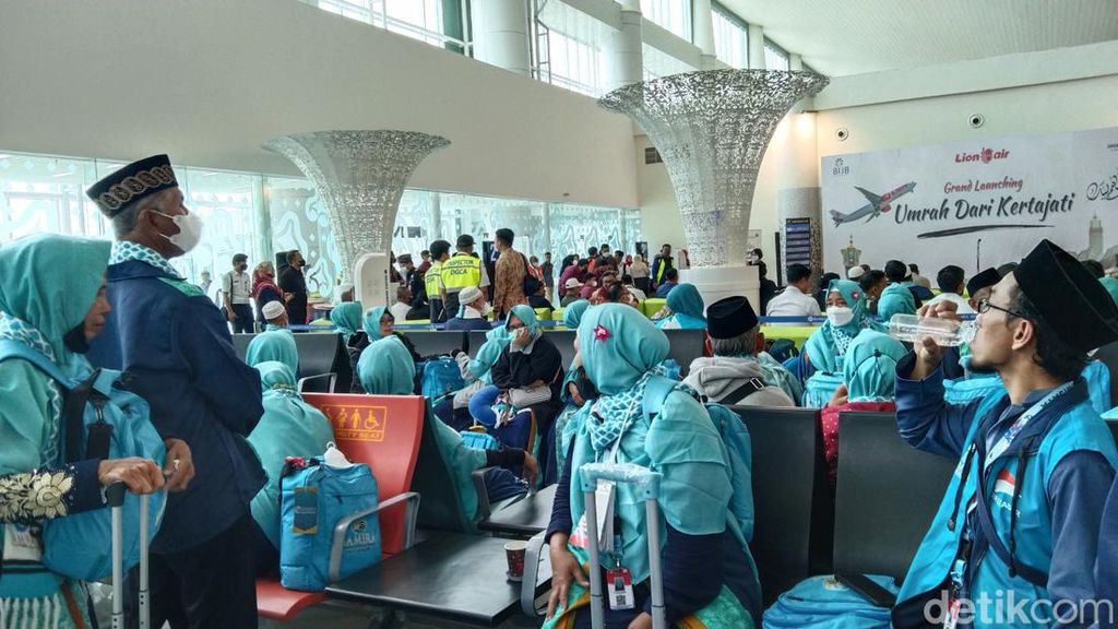 Nafas Baru Bandara Kertajati, Layani Keberangkatan Ratusan Jemaah Umrah