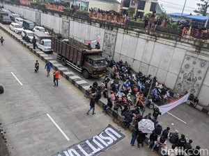 Macetnya Lalin Malang Raya Sentilan dari Aremania Soal Tragedi Kanjuruhan