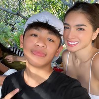 Foto: Instagram/@realangelkaramoy