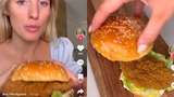 Netizen Ini Bikin Burger Ayam, Tampilannya Mirip Buatan KFC